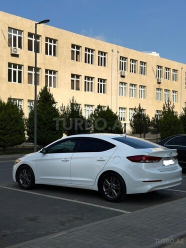 Hyundai Elantra 2016, 107,000 km - 2.0 л - Bakı