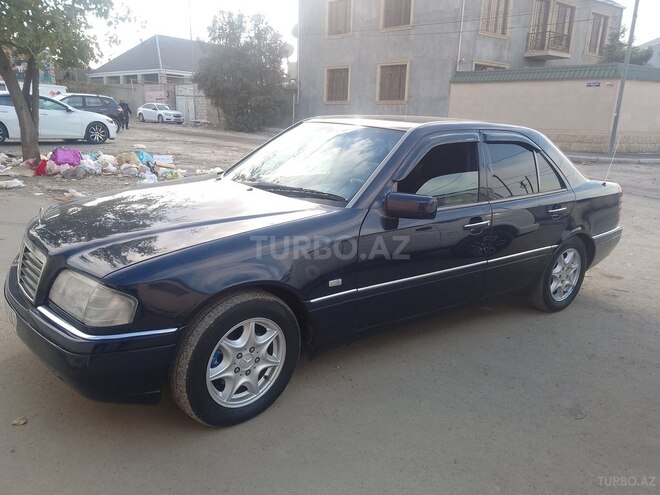 Mercedes C 200 1995, 260,000 km - 2.0 л - Gəncə