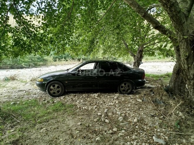 Opel Vectra 1998, 356,782 km - 1.6 l - Sumqayıt