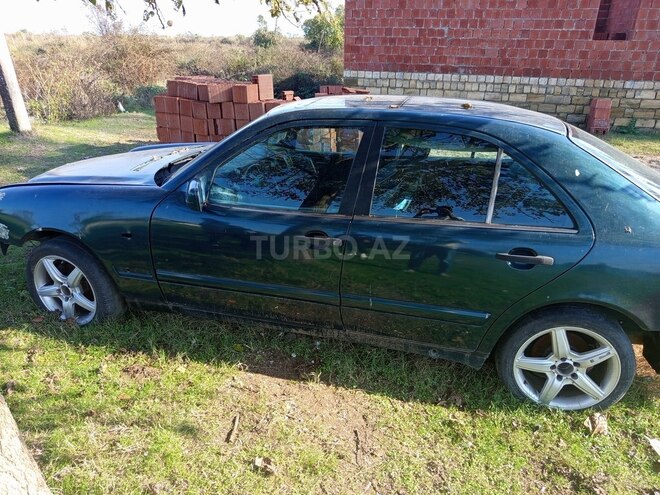 Mercedes E 200 1996, 999,774 km - 2.0 l - Bakı