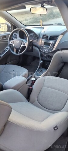 Hyundai Accent 2017, 157,716 km - 1.6 л - Bakı