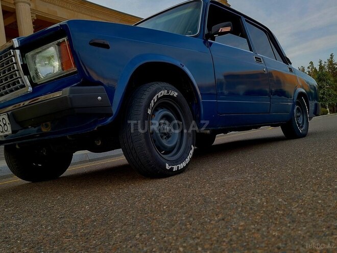 LADA (VAZ) 2107 2006, 160,000 km - 1.6 l - Ucar