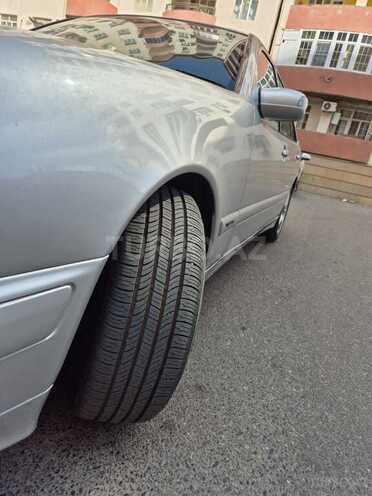 Mercedes E 240 1999, 327,900 km - 2.4 l - Xırdalan