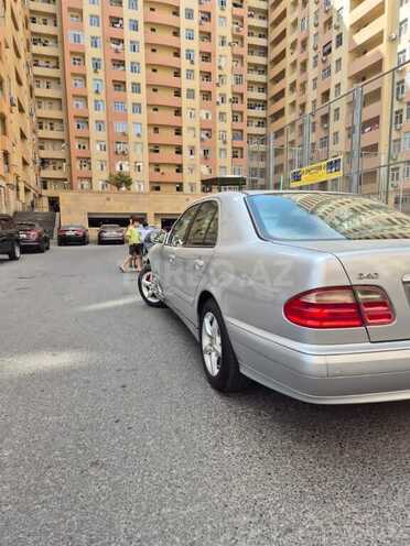 Mercedes E 240 1999, 327,900 km - 2.4 l - Xırdalan