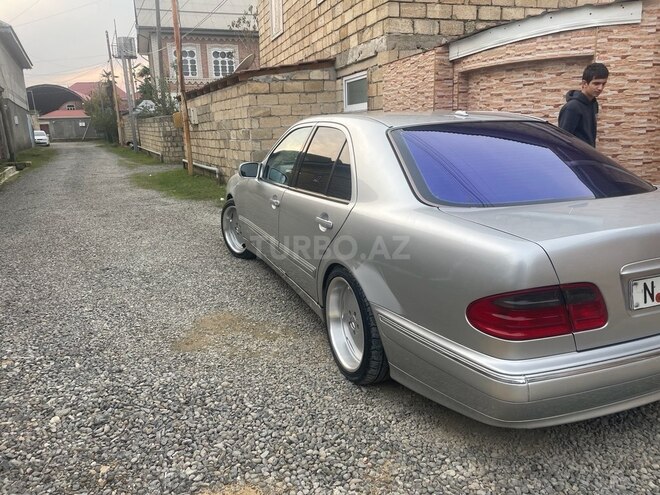 Mercedes E 320 2000, 342,000 km - 3.2 л - Lənkəran