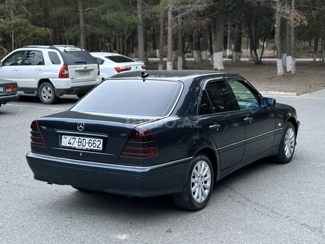 Mercedes C 180 1999, 357,800 km - 1.8 л - Sumqayıt