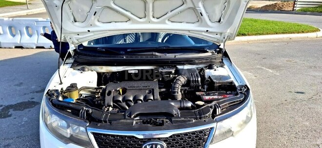 Kia Cerato-11