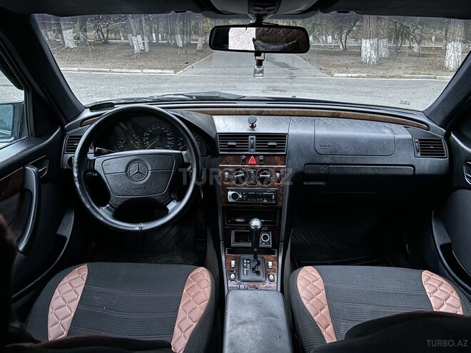 Mercedes C 180 1999, 357,800 km - 1.8 л - Sumqayıt