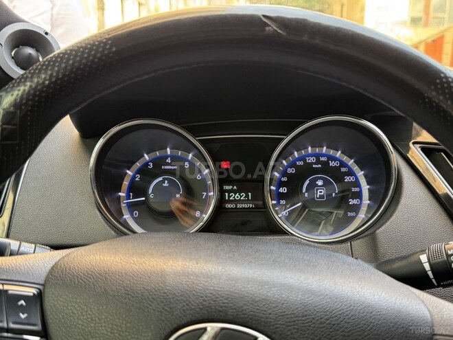 Hyundai Sonata 2010, 239,000 km - 2.4 l - Bakı