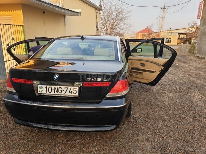 BMW 745 2004, 50,000 km - 4.4 l - Tovuz