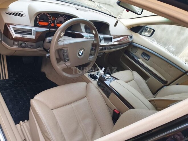 BMW 745 2004, 50,000 km - 4.4 l - Tovuz