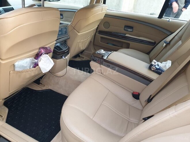 BMW 745 2004, 50,000 km - 4.4 l - Tovuz