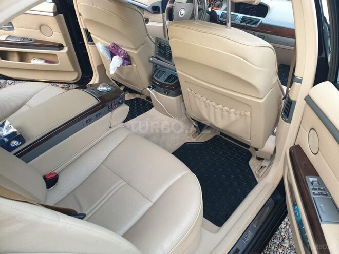 BMW 745 2004, 50,000 km - 4.4 l - Tovuz