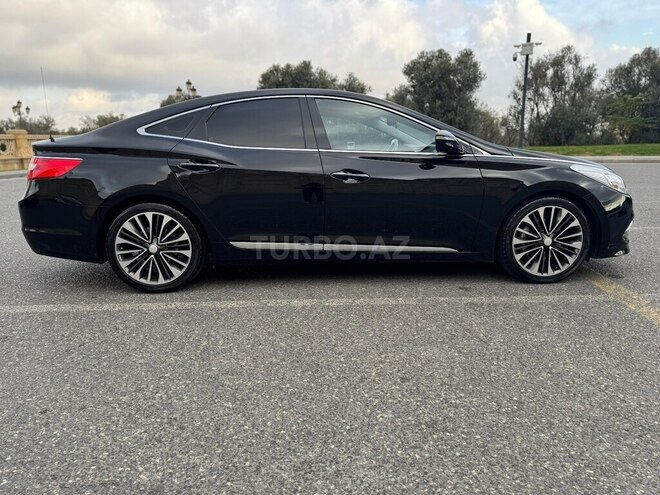 Hyundai Grandeur 2015, 211,001 km - 2.2 l - Bakı