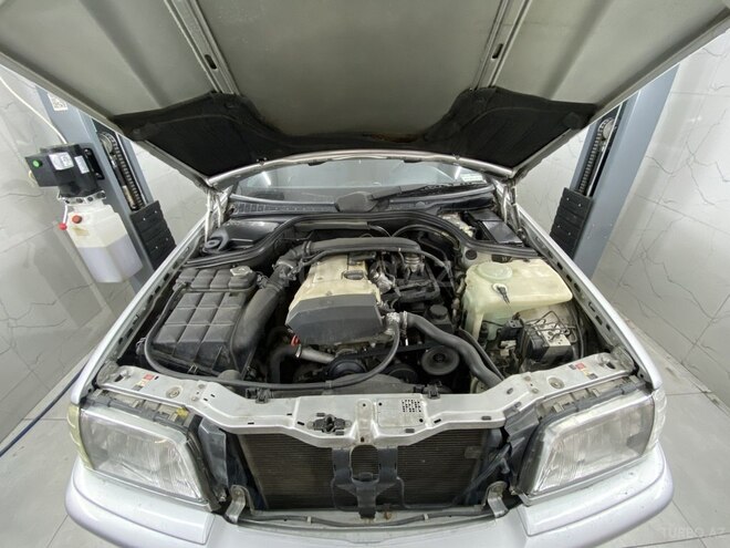 Mercedes C 180 1998, 321,000 km - 1.8 l - Bakı