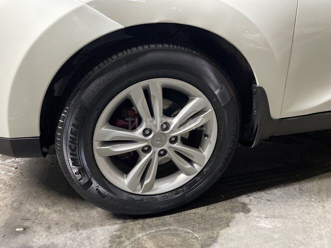 Hyundai ix35 2013, 240,000 km - 2.4 l - Bakı