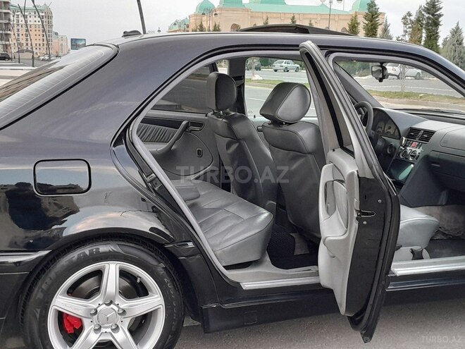 Mercedes C 230 2000, 331,765 km - 2.3 l - Sumqayıt