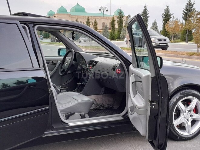 Mercedes C 230 2000, 331,765 km - 2.3 l - Sumqayıt