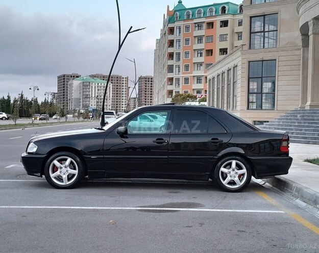 Mercedes C 230 2000, 331,765 km - 2.3 l - Sumqayıt