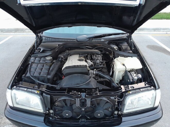 Mercedes C 230 2000, 331,765 km - 2.3 l - Sumqayıt