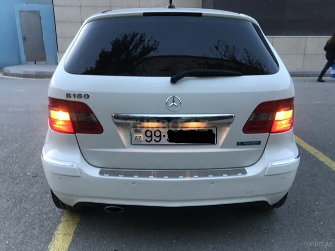Mercedes B 180 2010, 86,000 km - 1.7 l - Sumqayıt