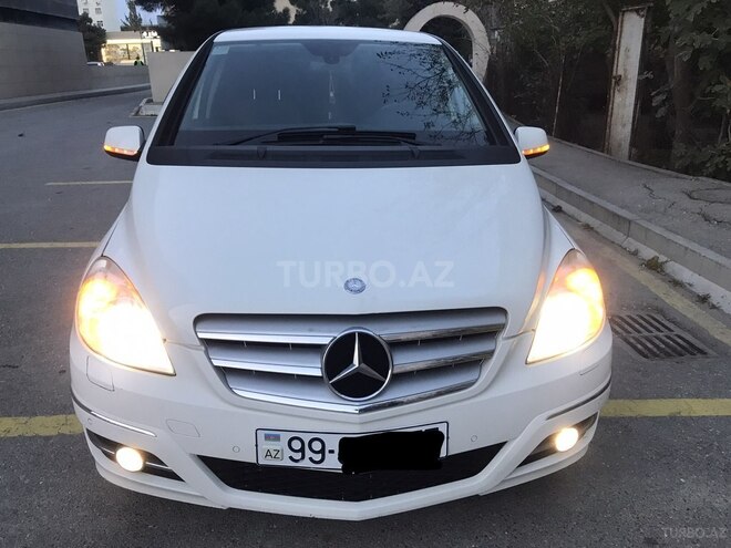 Mercedes B 180 2010, 86,000 km - 1.7 l - Sumqayıt