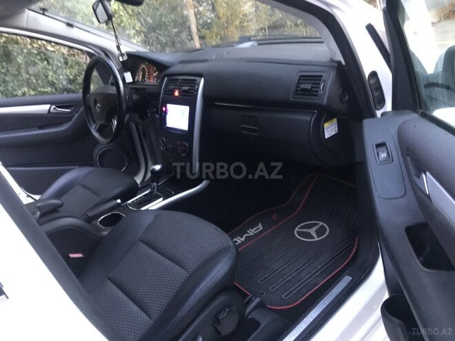 Mercedes B 180 2010, 86,000 km - 1.7 l - Sumqayıt