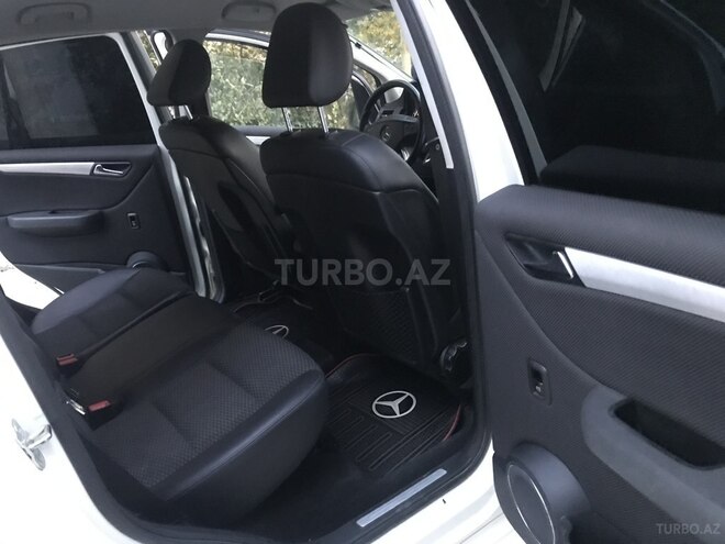 Mercedes B 180 2010, 86,000 km - 1.7 l - Sumqayıt