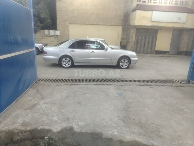 Mercedes E 220 d 1999, 346,457 km - 2.2 l - İmişli