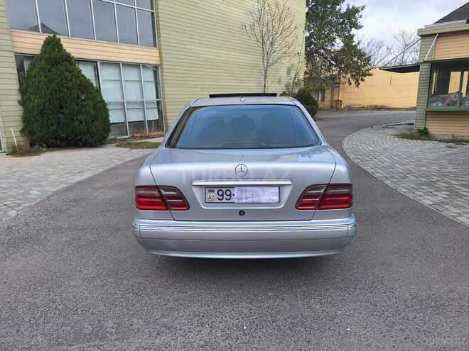 Mercedes E 220 d 2002, 398,000 km - 2.2 л - Bakı