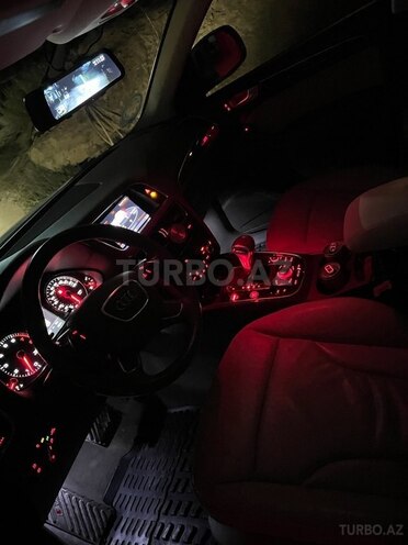 Audi Q5-13