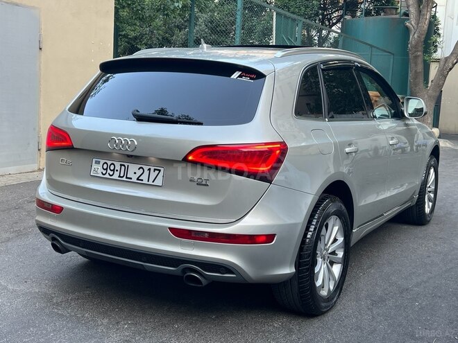 Audi Q5-19