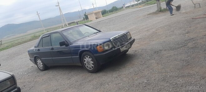 Mercedes 190 1991, 26,224 km - 1.8 l - İsmayıllı