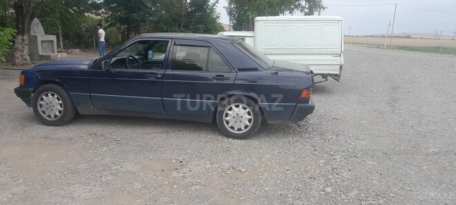 Mercedes 190 1991, 26,224 km - 1.8 l - İsmayıllı