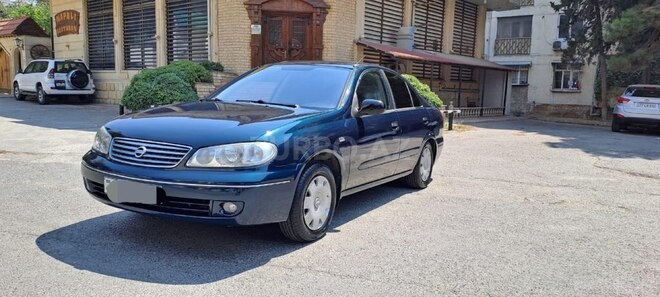 Nissan Sunny-3
