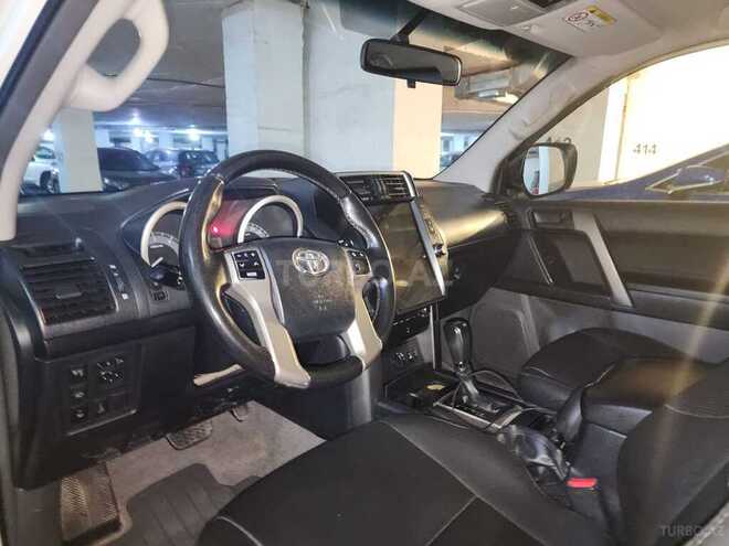 Toyota Land Cruiser Prado 2012, 245,000 km - 3.0 l - Bakı