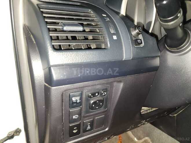 Toyota Land Cruiser Prado 2012, 245,000 km - 3.0 l - Bakı