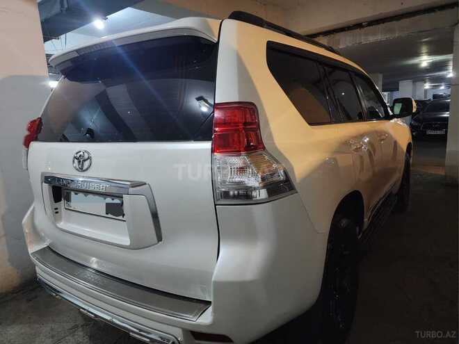 Toyota Land Cruiser Prado 2012, 245,000 km - 3.0 l - Bakı