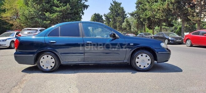 Nissan Sunny-5