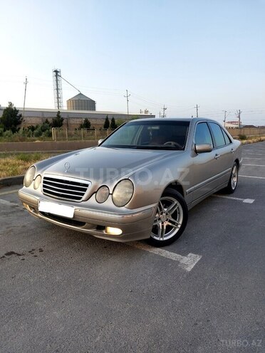 Mercedes E 240 2000, 492,000 km - 2.4 l - Bakı