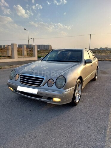 Mercedes E 240 2000, 492,000 km - 2.4 l - Bakı