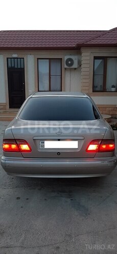 Mercedes E 240 2000, 492,000 km - 2.4 l - Bakı