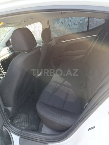Hyundai Elantra 2018, 159,325 km - 2.0 l - Bakı
