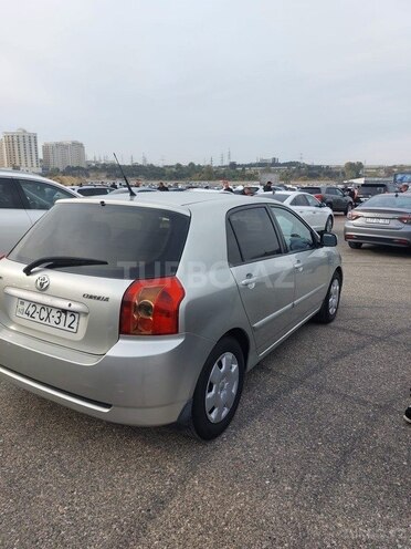 Toyota Corolla 2005, 260,000 km - 1.4 л - Bakı
