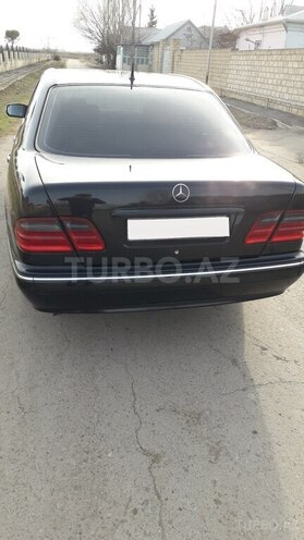 Mercedes E 240 2000, 400,000 km - 2.4 l - Bakı