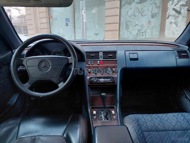 Mercedes C 200 1994, 295,000 km - 2.0 l - Bakı