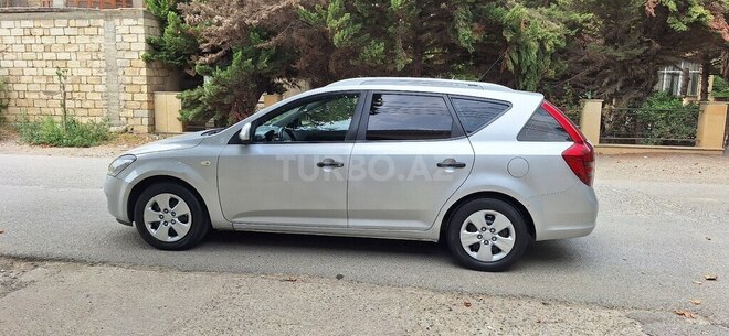 Kia Ceed 2008, 265,852 km - 1.6 л - Biləsuvar