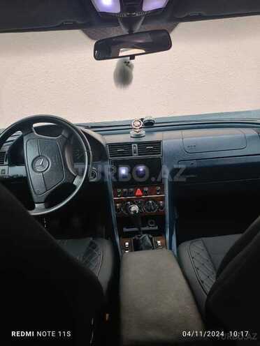 Mercedes C 180 1997, 300,000 km - 1.8 л - Bakı