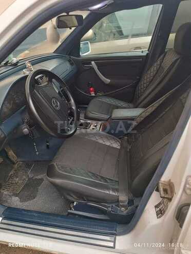 Mercedes C 180 1997, 300,000 km - 1.8 л - Bakı