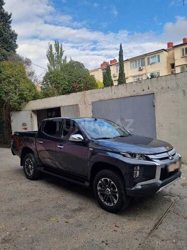 Mitsubishi L200 2023, 15,000 km - 2.5 l - Bakı
